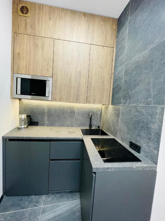 Сучасні Апартаменти В Центрі,Паркінг Lwów Zewnętrze zdjęcie