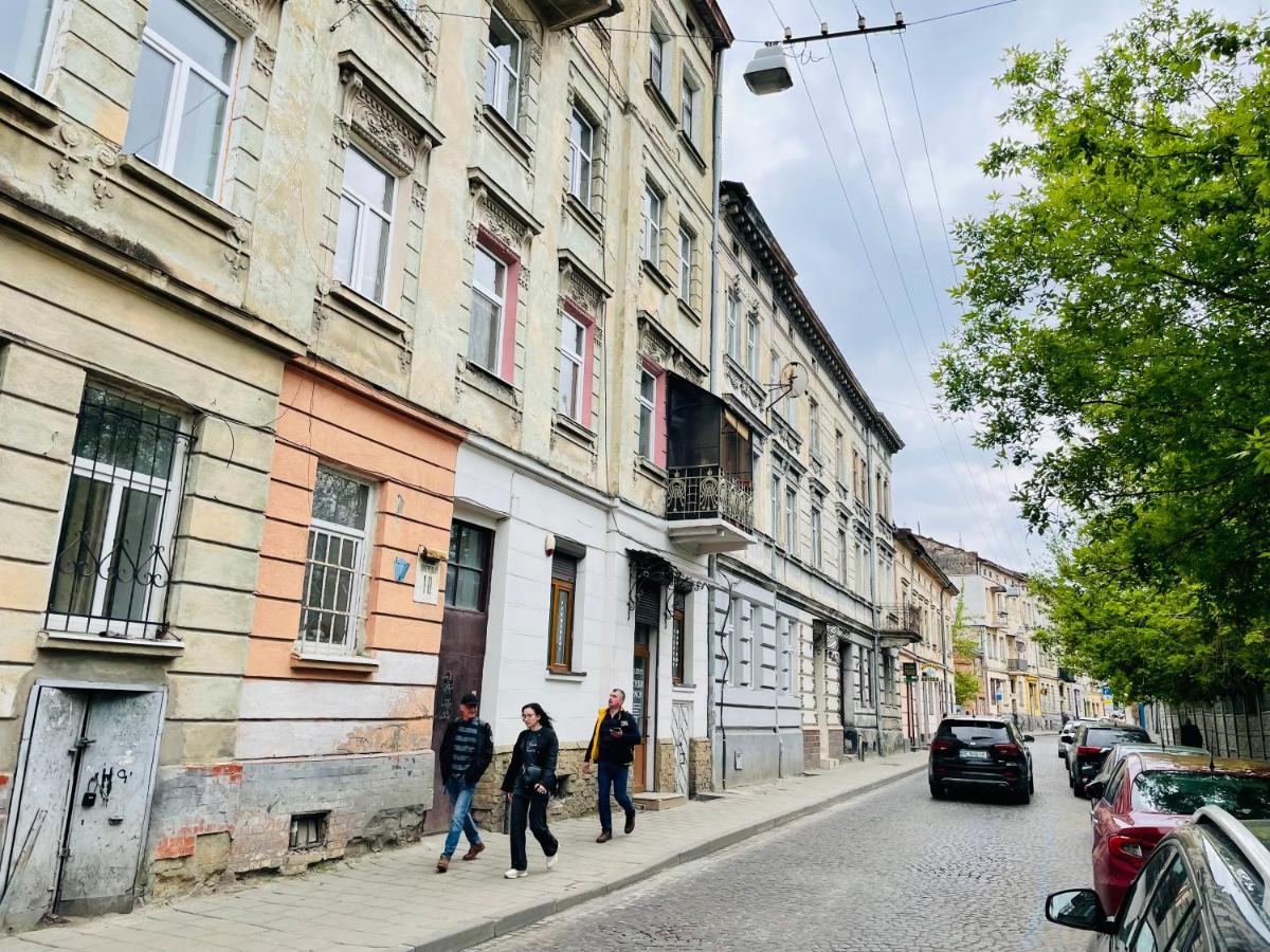 Сучасні Апартаменти В Центрі,Паркінг Lwów Zewnętrze zdjęcie